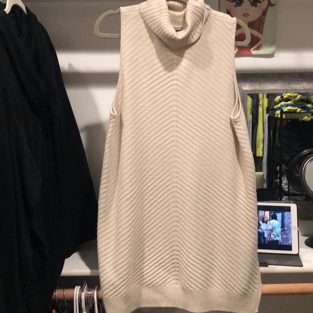 Apt 9 Turtleneck Sweater